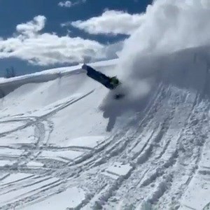 @canadien_sledderz Oof😂 | Snowmobile Fails