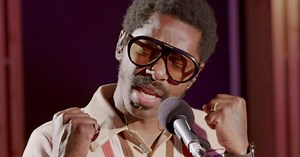 Saturday Sessions: Curtis Harding performs "Hopeful"