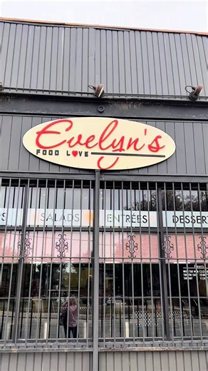 LISC Chicago on Instagram: "Evelyn Shelton, Owner and Executive Chef of @EvelynsFoodLove_, shares the inspiration behind her new book — a guide to help small business owners navigate challenges and avoid the mistakes she’s learned from along the way. In her book, she opens up about the realities of entrepreneurship, lessons learned, and the heart behind building a business that serves both food and community. 📖 Evelyn’s book is available now on Amazon! Click the link in our bio to get your copy