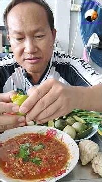 #cooking ป่นปลาทู ผักลวกข้างรั้วฝนใหม่