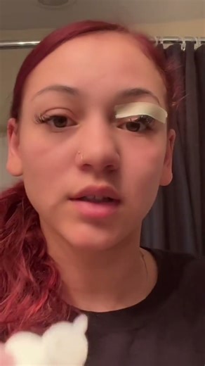 Removing my lash extensions #lashextensions