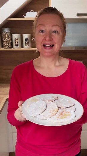 Czech Farmer's Cheese Pancakes (Tvarohové placky) 👌 Recipe: https://www.cooklikeczechs.com/farmers-cheese-pancakes/ . A recipe from my mother-in-law Hana, straight from the Czech-German border in northern Bohemia. It is a simple, no-fuss treat that comes together quickly—and tastes absolutely wonderful. The key ingredient is tvaroh, a fresh cheese that’s a staple in Czech kitchens. If you are in the US, farmer's cheese works well as a substitute. . When I first shared this recipe, several Czech