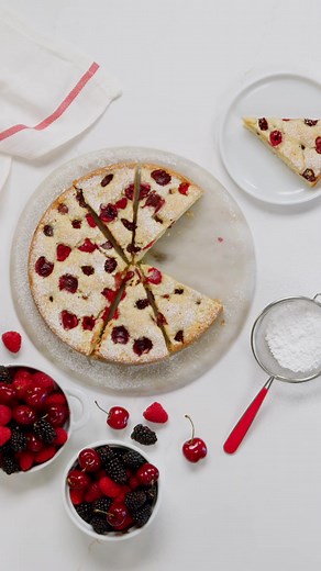 3.1K views · 44 reactions | Our July Baking School In-Depth module will be your new favorite, go-to summer cake! See comments for more! #thebakefeed #bublanina #cakecakecake #bakingschoolindepth #bakingrecipe #recipe #recipes #summerbaking #onelayercake #summerfruits #bakingathome #homebaker #bakinglove #bakingfun | Bake from Scratch | Facebook