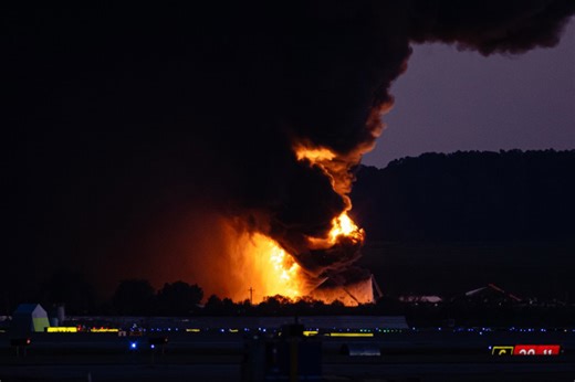 UPS plane crash kills 7 in Kentucky, fatality and injury numbers expected to grow