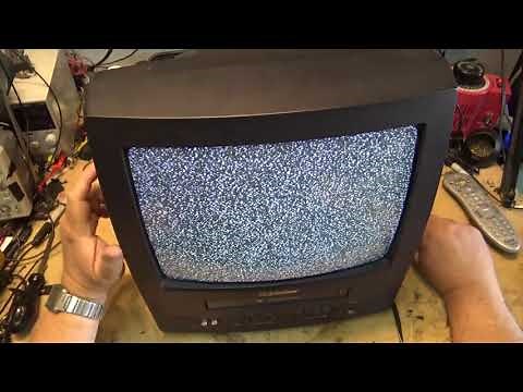emerson tv vcr turns off and jams repair. Can this be repaired? Lets find out.