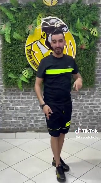 Vidéos de Cheb Faycel Cholé (@faycelchole) avec son original - Cheb Faycel Cholé