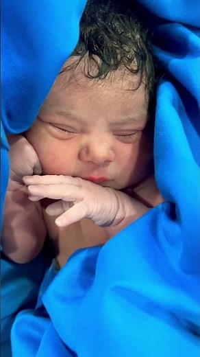 Little hand in safe hand #adorably #cutebabies #baby #adoreble #cute #cutebaby