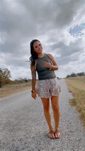 Rumor has it, you love me too🥰🥰 #claywalker #rumorhasit #love #90scountry #backroad | Megan