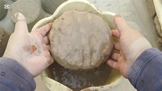 Satisfying Crumbling Mud ASMR Experience