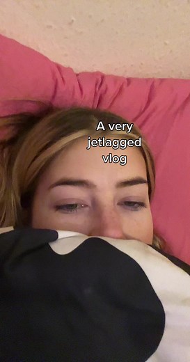 Jetlagged Vlog: A Day in the Life of an Aussie in the UK