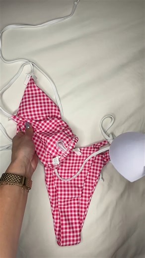 Watch Swimsuit bikinis swimwear on Amazon Live