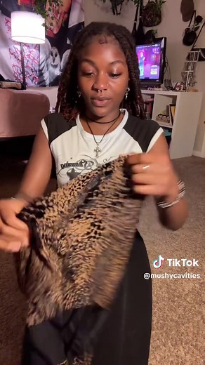 soo quick and easy i love!! #fyp #thriftflip #sewing #tutorial #beginner