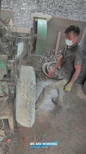 ♻️ Two-Stage Tire Cutting Machine for Rubber Recycling