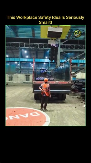 Projecting Safety Warnings Where Danger Exists! 🚨#workplacesafety #awesomeideas #safetyfirstalways