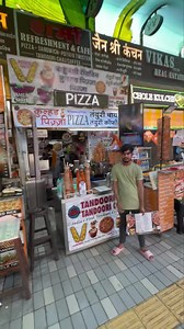 इंदौर का प्रसिद्ध छप्पन ! Exploring food options in Indore’s 56 dukaan street !! | Delhi Food Walks