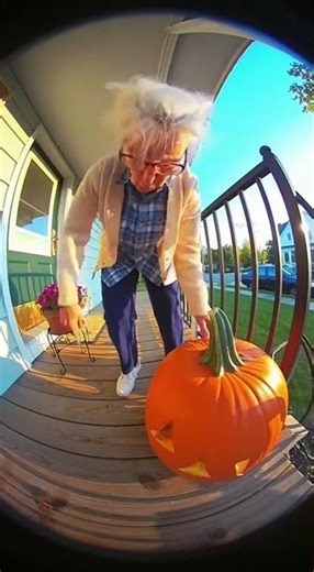 Elderly Woman vs Pumpkin Prank