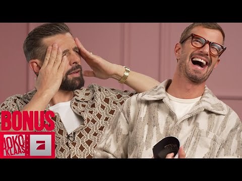 "Don't look at me like that!" | Joko & Klaas against the comments | BONUS