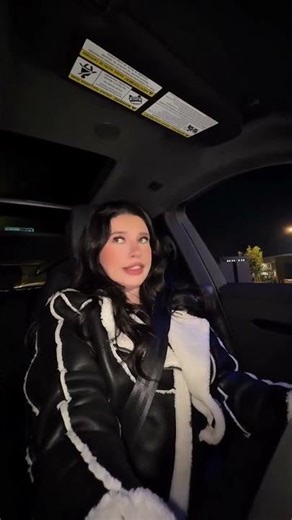 Kaelyn Vlogmas #2 at Dutch Bros