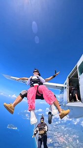 Are You Interested To Do This?🚀 . . #sky #parashute #skydiving #explorepage #fly #instagood #explore #instadaily #flying #viralreels | Tips Point