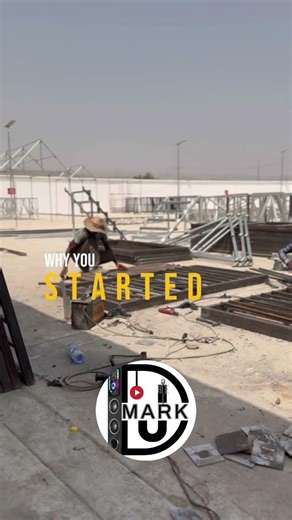 Construction process for 60 units event barricades 8x4