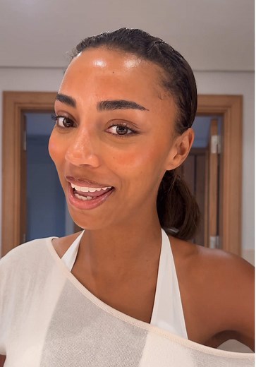 Charlotte Tilbury Airbrush Flawless Concealer Review