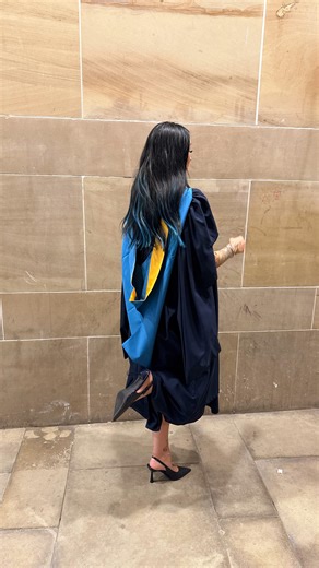 Amy Kerr 🦋 | Making your kid proud - 100000x more of an accomplishment than the degree | Instagram