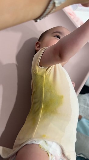 Baby Diaper Explosions: The Ultimate Challenge for Twin Moms