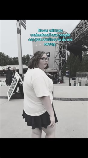 Haley Barkley (@haleybarkley0)’s videos with original sound - spot_songs_128