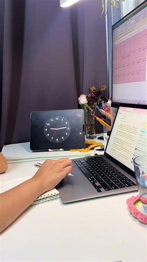 Study With Me: Saturday Study Session