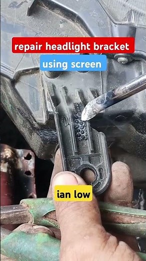 Repair headlight bracket using screen 🔥 #bodyrepair #autorepair #mechanic #welding #welder