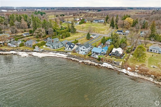 Living in Williamson, NY