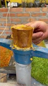 The right way to install a sledgehammer handleA basic method #WorkshopTips #ToolSafety #ProperUse