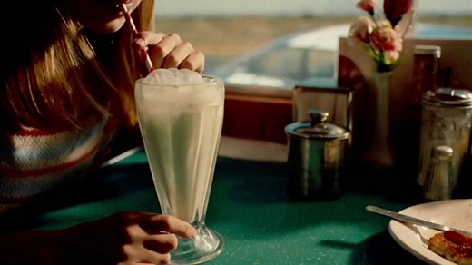 Expedia TV Spot, 'Bubbles'