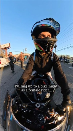 Love my protective girlies 🥰 recorded with Insta360 X5 #bikergirl #bikerchick