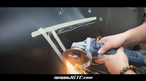 3.3M views · 52K reactions | BMW施工紀錄 Custom-made body-kit for e85/z4 in 9 minutes 改裝文化不用翻譯～看看這台17年z4 玩什麼竟然紅到國外去～bmw e85 老車翻新(裝模做樣第34集) YOUTUBE https://www.youtube.com/watch?v=TCU0PTmuU7s | 台灣 JGTC - 台灣傑駒體系有限公司 | Facebook