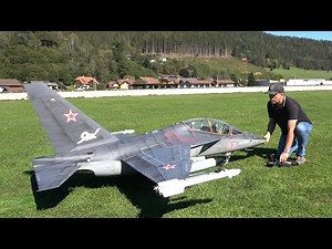 RC YAK 130 Яковлев Як-130 1/4 Scale Display Flight