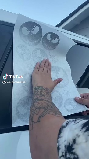 Spooky Car Window Decorations Inspired by The Nightmare Before Christmas