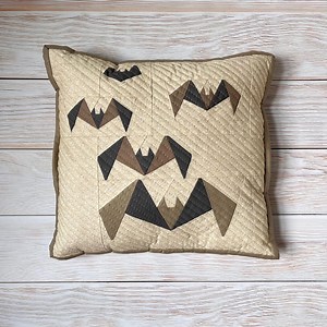 Bat Quilt Pattern PDF – FPP Pillow Top 15″ - Etsy