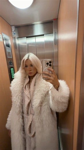 verabeee (@verabeee)’s videos with The Days - NOTION Remix - CHRYSTAL & NOTION