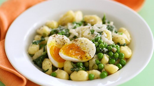 63K views · 207 reactions | With fresh peas, arugula, and jammy...