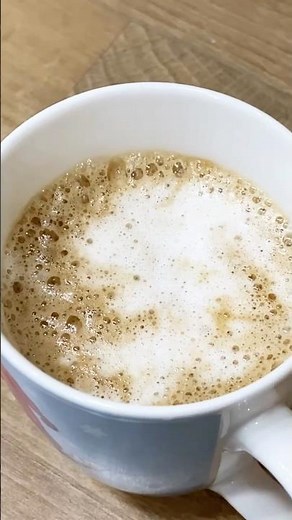 How to Make Perfect Milk Foam for Coffee & Cocoa in Seconds!