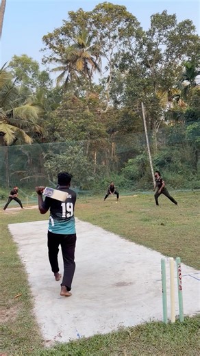 വല്യ പരിജയം കാണിക്കണ്ട 😂😂|#shorts #shortvideo #shortsfeed #kerala #cricketshorts #trending #tennis