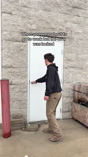 Sorry I can’t work today the door is locked ☹️ #alphabuildingcenter #hardwarestore #workplacehumor #contruction #yardguys