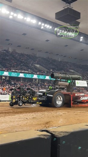 Pro Pulling League on Instagram: "Brandon Simon laying down the horspower with "Simon Sez" Modified Tractor at the 2025 @kynfms Championship Pull! The top pullers from around the country will converge on Louisville, KY for the 2026 edition of the invitational event on February 11-14, 2026! #ProPulling #PoweredByScience #IHRA #LouisvilleKY"