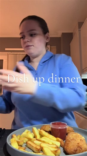 miss u so much pizza crunch #dishupdinnerwithme #dishupwithme #chippy | food videos