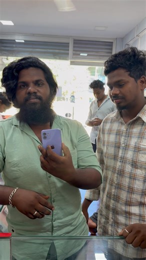 100 iphone 12 வந்தாலும் ஒரே நாளில் Sale ஆயிரம் Guys🫂#kanyakumari#eangaarea😇#reemamobileshop🥳