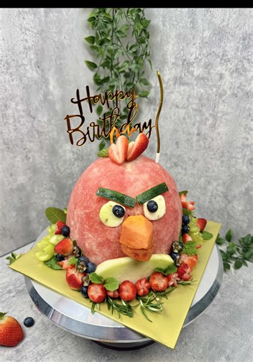 Creative Edible Angry Bird Cake Ideas