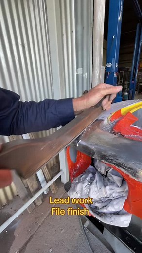 File finish work on the GTR XU1 #car #classiccar #Holden #musclecar #bodywork #panelbeater #carsoftiktok