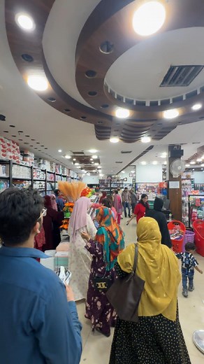 55K views · 492 reactions | Dollar Smart: 0313 3330208 UG/LG Split Area, RJ Mall, Johar Morr, Rashid Minhas road, 10/A Gulshane Iqbal, Karachi. Second branch: LG- 38 saima paari mall next to hydri market. WEBSITE: https://dollarsmart.pk/ #gadget #viralproducts #wholesale #homeappliances #kitchenproducts #waterbottle #cars #toys #bestcars #decoration | Marketing Wali Sarkar | Facebook