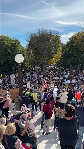 Thousands gather for 'No Kings' rally outside Rhode Island State House